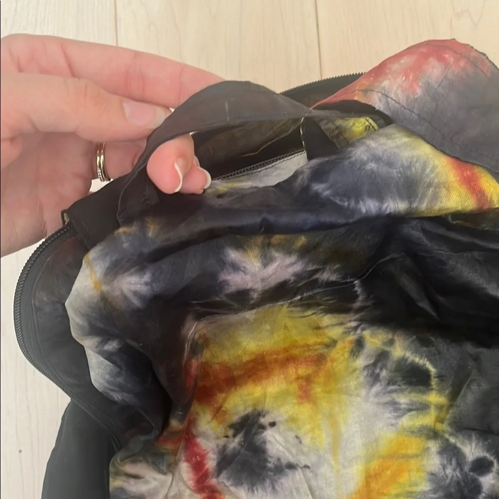 Tie-Dye Backpack - Picture 9 of 9